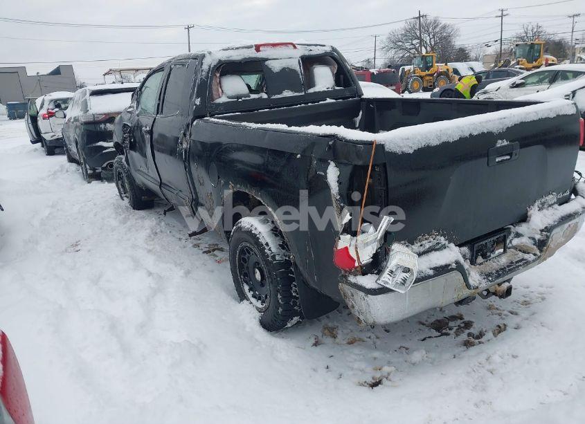 Photo 3 of 2012 Toyota Tundra GRADE 4.6L V8 (VIN 5TFUM5F10CX033031)