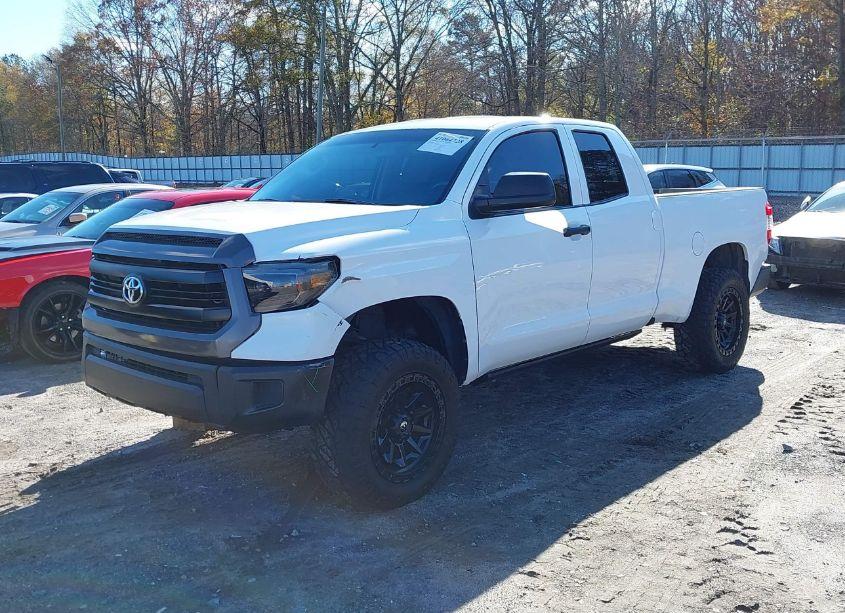 Photo 2 of 2016 Toyota Tundra SR 4.6L V8 (VIN 5TFUM5F10GX068836)