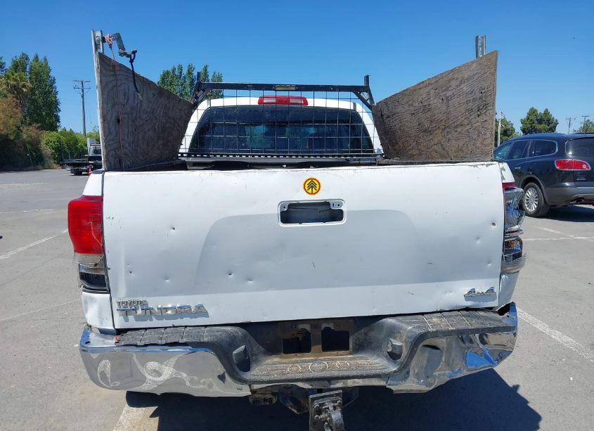 Photo 16 of 2011 Toyota Tundra GRADE 4.6L V8 (VIN 5TFUM5F11BX022280)