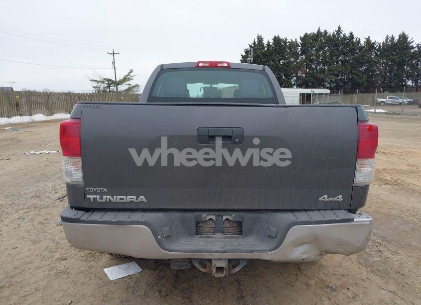 Photo 16 of 2011 Toyota Tundra GRADE 4.6L V8 (VIN 5TFUM5F11BX022568)