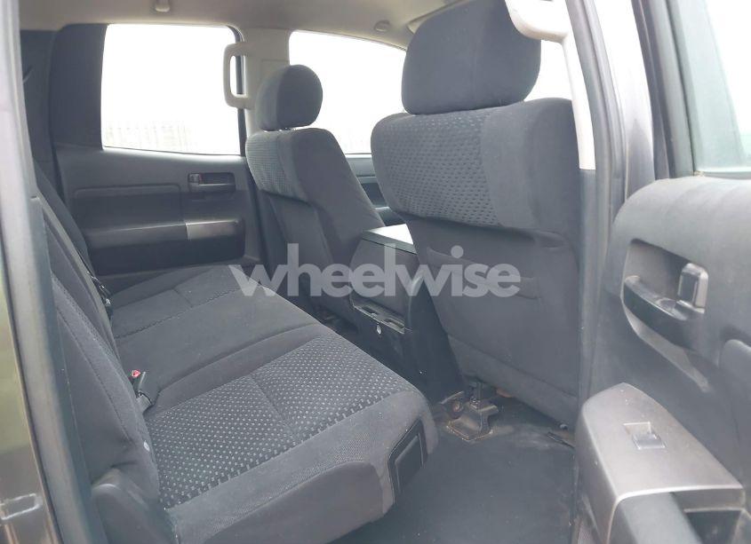 Photo 8 of 2011 Toyota Tundra GRADE 4.6L V8 (VIN 5TFUM5F11BX022568)