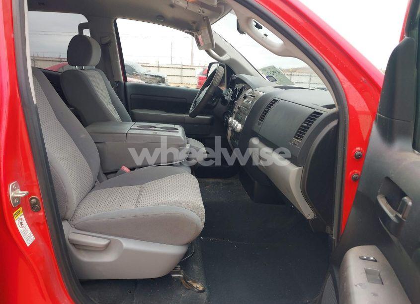 Photo 5 of 2012 Toyota Tundra GRADE 4.6L V8 (VIN 5TFUM5F11CX028307)