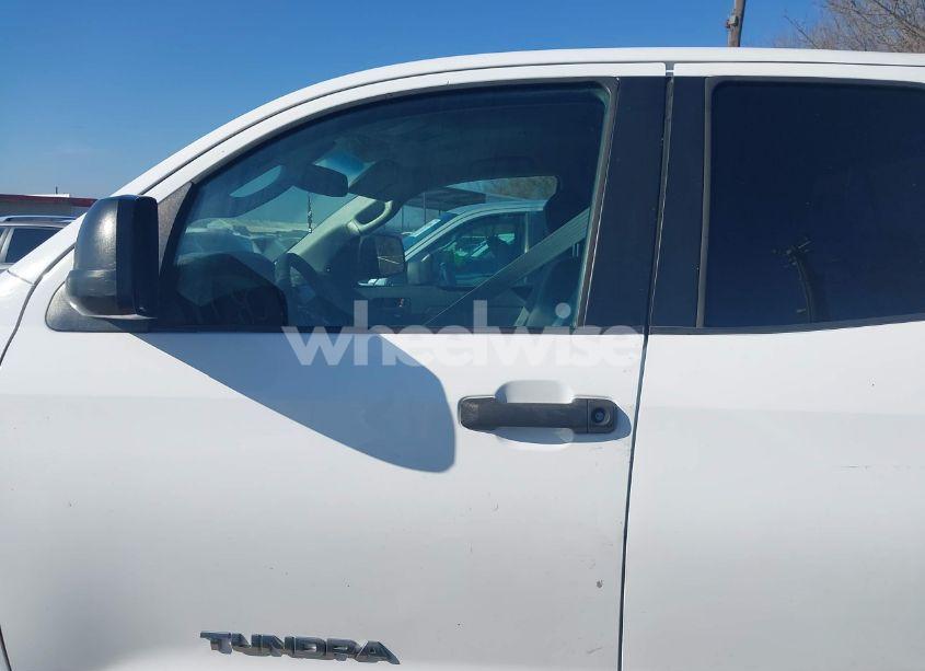 Photo 14 of 2012 Toyota Tundra GRADE 4.6L V8 (VIN 5TFUM5F11CX029960)