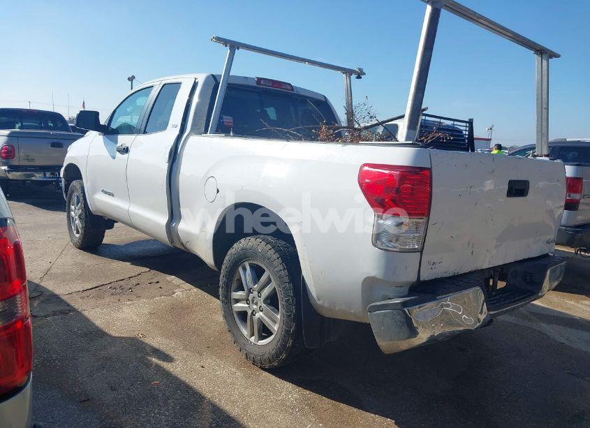 Photo 3 of 2012 Toyota Tundra GRADE 4.6L V8 (VIN 5TFUM5F11CX029960)