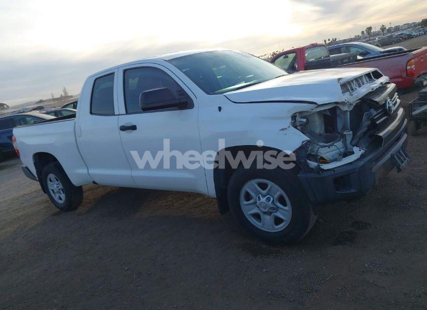 Photo 13 of 2015 Toyota Tundra SR 4.6L V8 (VIN 5TFUM5F11FX060386)