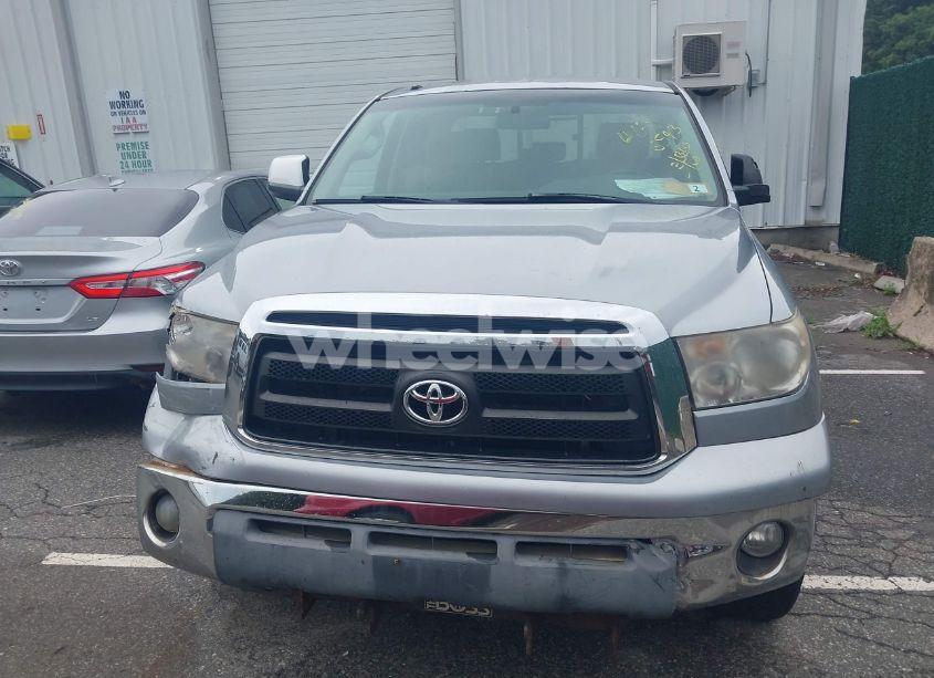 Photo 12 of 2010 Toyota Tundra GRADE 4.6L V8 (VIN 5TFUM5F12AX003655)