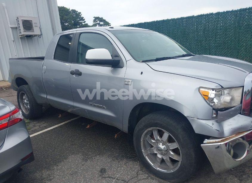 Photo 13 of 2010 Toyota Tundra GRADE 4.6L V8 (VIN 5TFUM5F12AX003655)