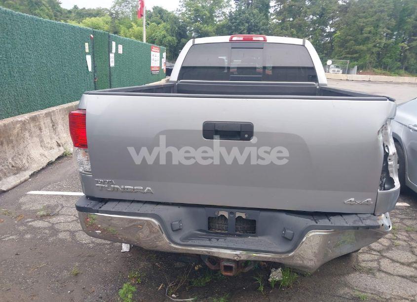 Photo 16 of 2010 Toyota Tundra GRADE 4.6L V8 (VIN 5TFUM5F12AX003655)