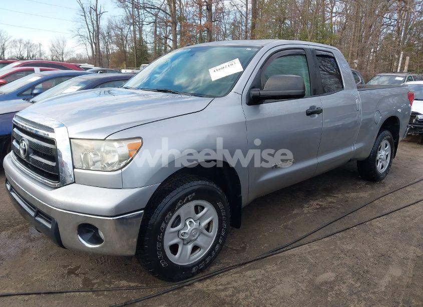 Photo 2 of 2012 Toyota Tundra GRADE 4.6L V8 (VIN 5TFUM5F12CX029367)