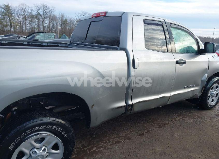 Photo 6 of 2012 Toyota Tundra GRADE 4.6L V8 (VIN 5TFUM5F12CX029367)