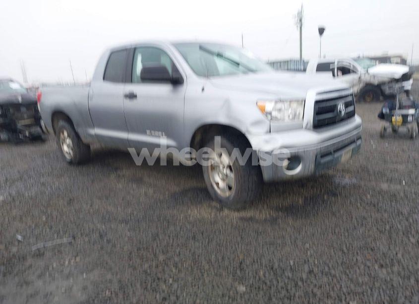 2013 Toyota Tundra GRADE 4.6L V8 (VIN 5TFUM5F12DX046882) main photo