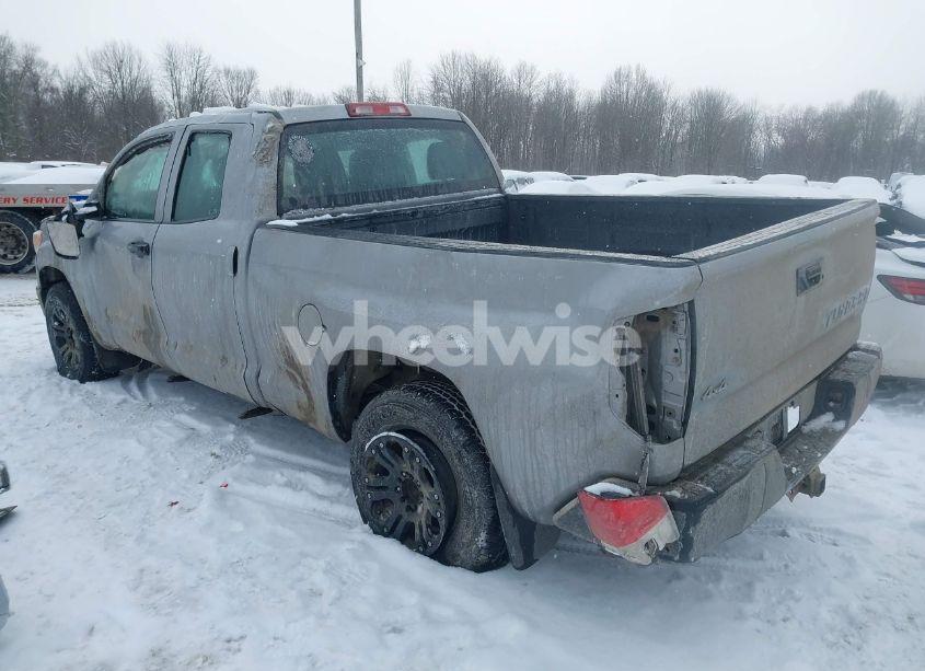 Photo 3 of 2015 Toyota Tundra SR 4.6L V8 (VIN 5TFUM5F12FX061031)