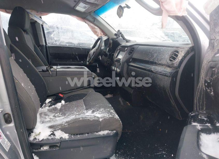 Photo 5 of 2015 Toyota Tundra SR 4.6L V8 (VIN 5TFUM5F12FX061031)