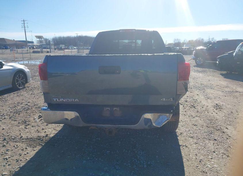 Photo 16 of 2010 Toyota Tundra GRADE 4.6L V8 (VIN 5TFUM5F13AX004152)