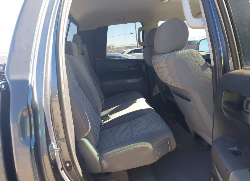 Photo 8 of 2010 Toyota Tundra GRADE 4.6L V8 (VIN 5TFUM5F13AX004152)