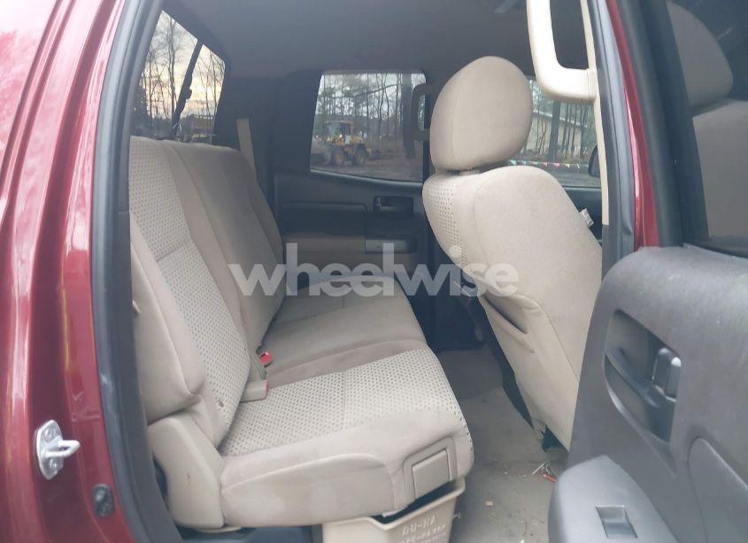 Photo 8 of 2010 Toyota Tundra GRADE 4.6L V8 (VIN 5TFUM5F13AX008637)