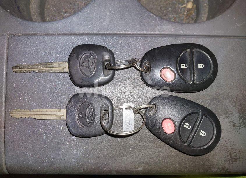 Photo 11 of 2010 Toyota Tundra GRADE 4.6L V8 (VIN 5TFUM5F13AX010940)