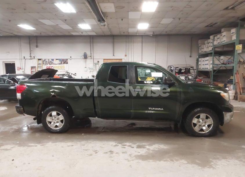 Photo 13 of 2010 Toyota Tundra GRADE 4.6L V8 (VIN 5TFUM5F13AX010940)