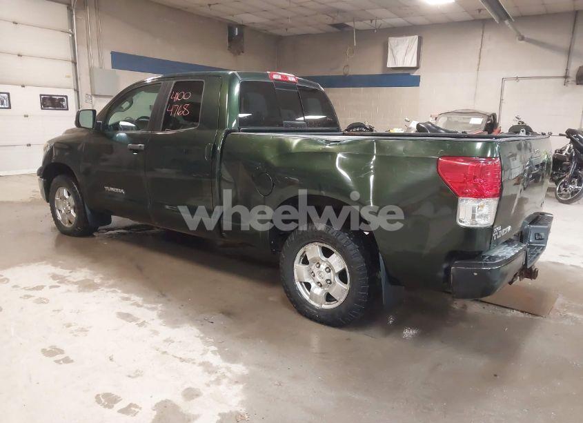 Photo 3 of 2010 Toyota Tundra GRADE 4.6L V8 (VIN 5TFUM5F13AX010940)