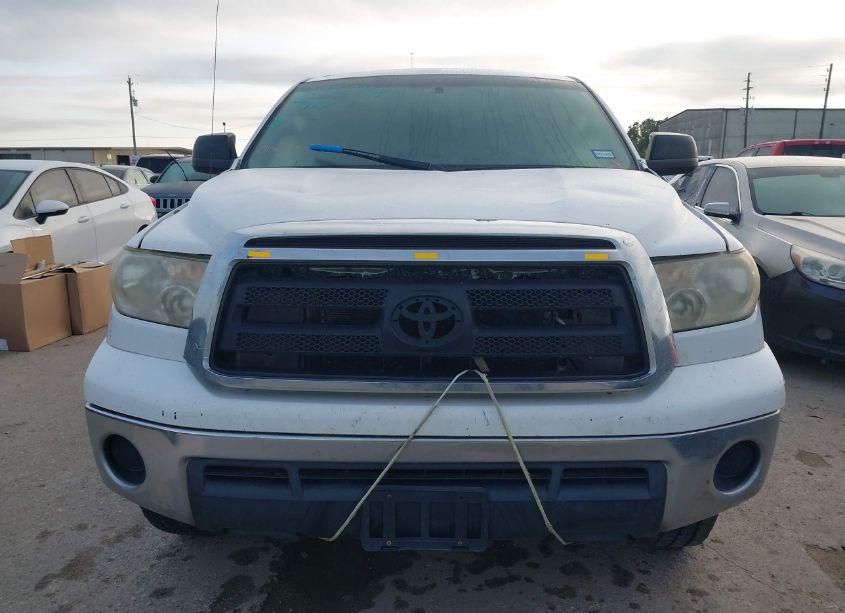 Photo 12 of 2010 Toyota Tundra GRADE 4.6L V8 (VIN 5TFUM5F13AX015636)