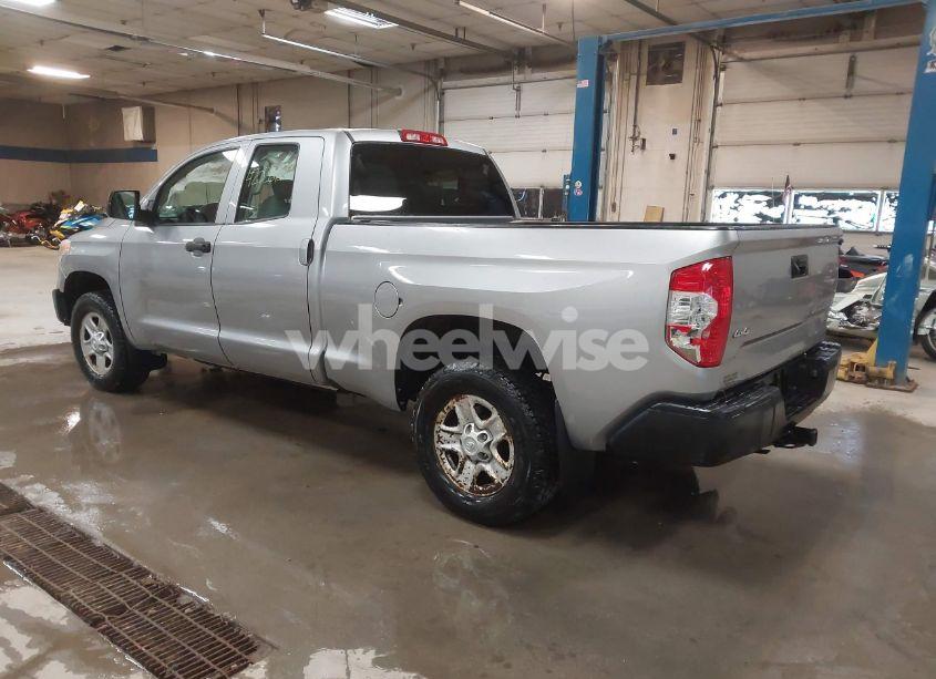 Photo 3 of 2015 Toyota Tundra SR 4.6L V8 (VIN 5TFUM5F13FX063077)