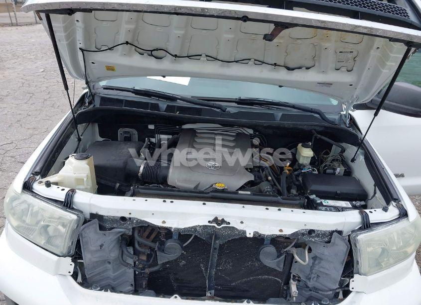 Photo 10 of 2010 Toyota Tundra GRADE 4.6L V8 (VIN 5TFUM5F14AX009280)