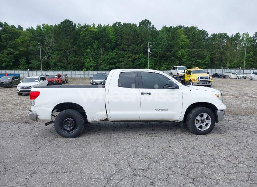 Photo 13 of 2010 Toyota Tundra GRADE 4.6L V8 (VIN 5TFUM5F14AX009280)