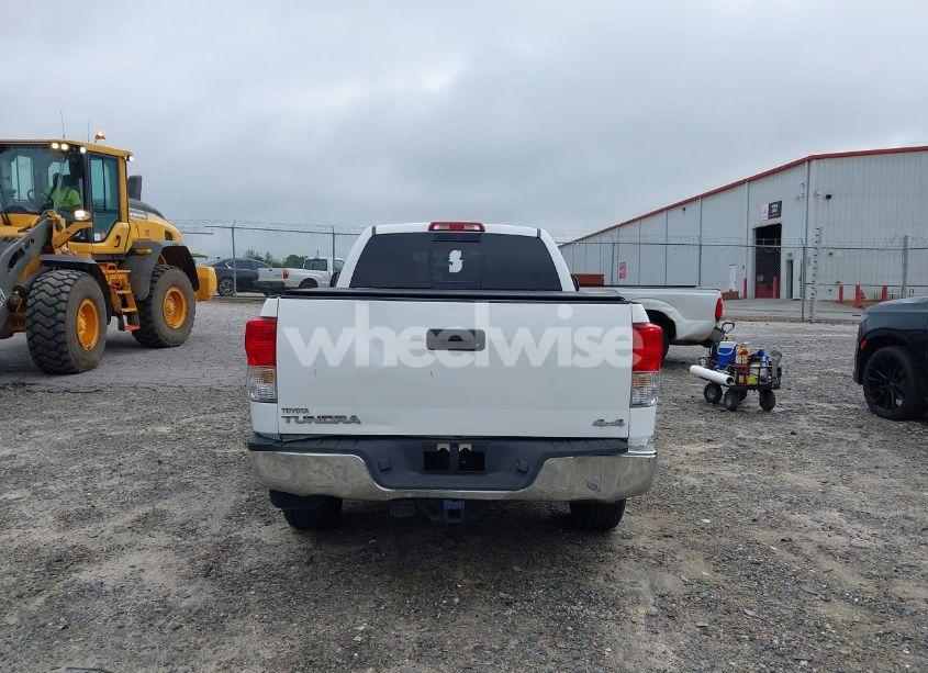 Photo 16 of 2010 Toyota Tundra GRADE 4.6L V8 (VIN 5TFUM5F14AX009280)