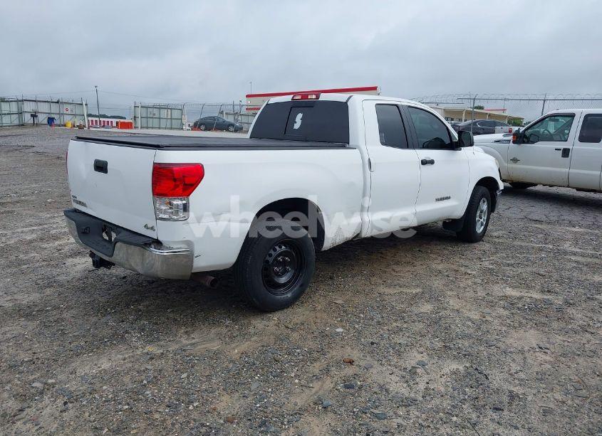 Photo 4 of 2010 Toyota Tundra GRADE 4.6L V8 (VIN 5TFUM5F14AX009280)