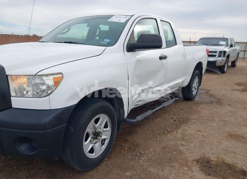Photo 6 of 2013 Toyota Tundra GRADE 4.6L V8 (VIN 5TFUM5F14DX042204)