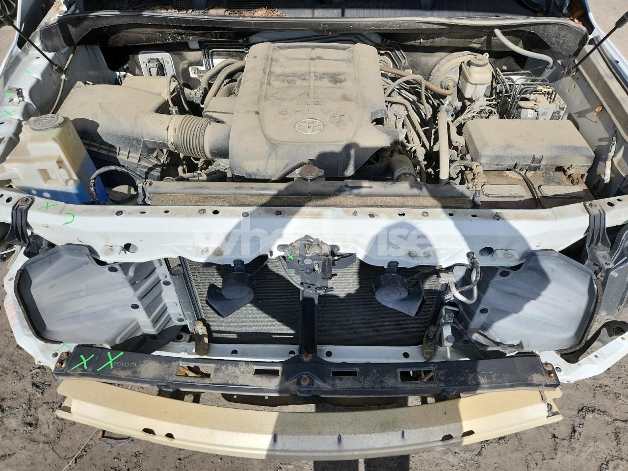 Photo 11 of 2018 TOYOTA TUNDRA DOUBLE CAB SR (VIN 5TFUM5F14JX076803)