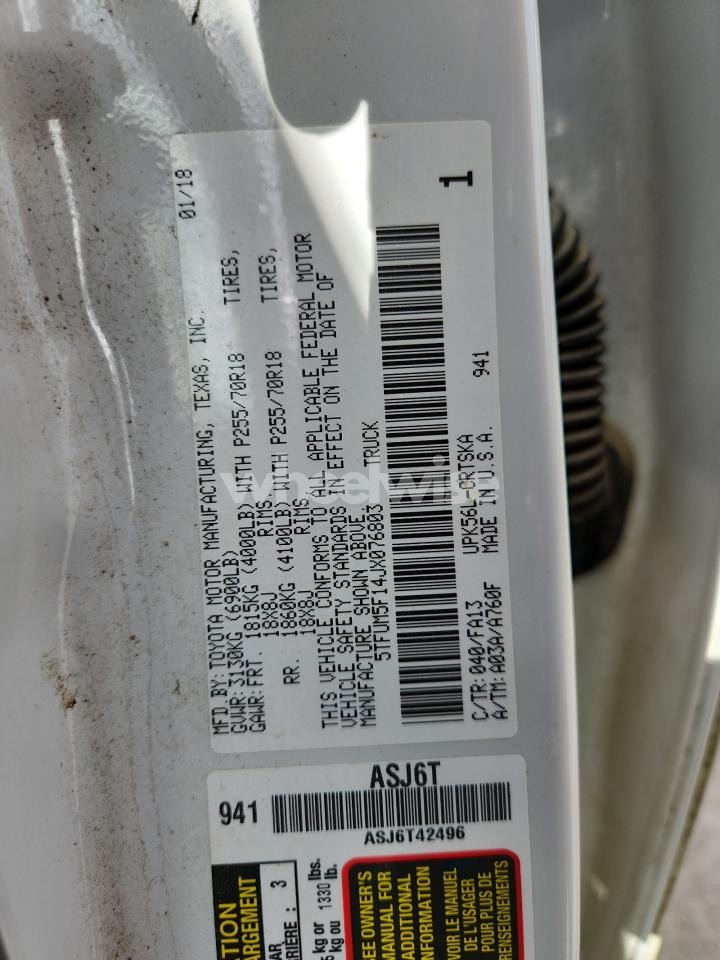 Photo 13 of 2018 TOYOTA TUNDRA DOUBLE CAB SR (VIN 5TFUM5F14JX076803)