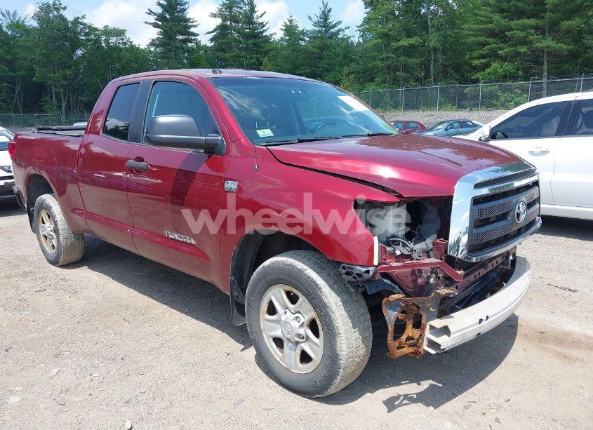 2010 Toyota Tundra GRADE 4.6L V8 (VIN 5TFUM5F15AX003701) main photo