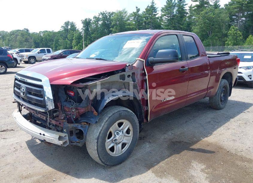 Photo 2 of 2010 Toyota Tundra GRADE 4.6L V8 (VIN 5TFUM5F15AX003701)