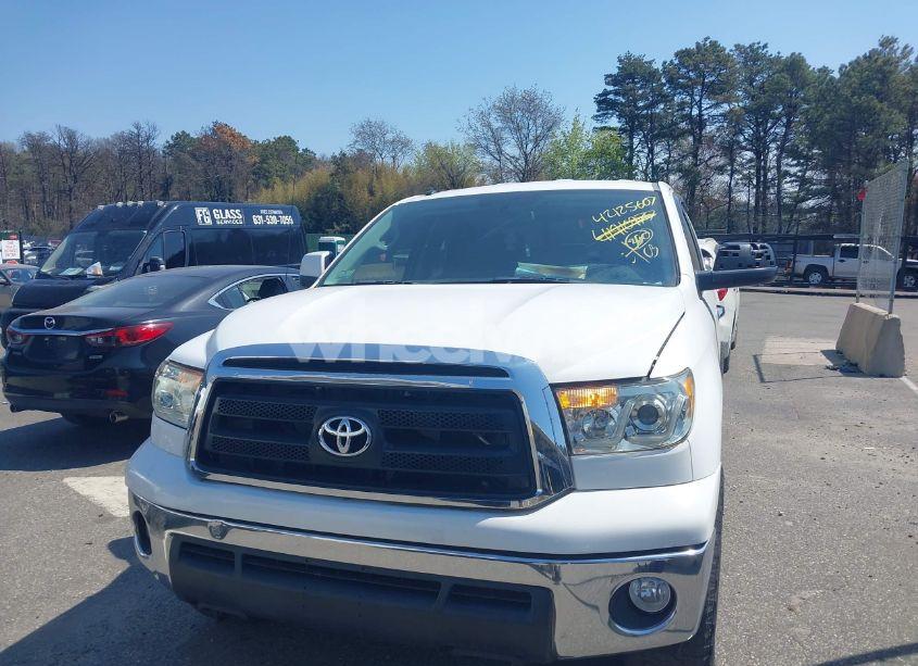 Photo 6 of 2011 Toyota Tundra GRADE 4.6L V8 (VIN 5TFUM5F15BX023822)