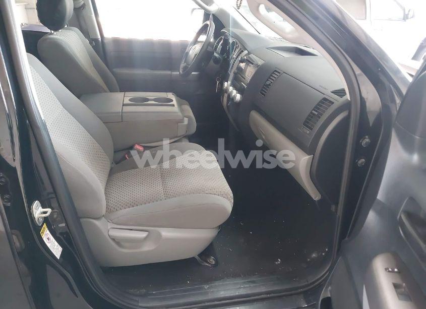 Photo 5 of 2012 Toyota Tundra GRADE 4.6L V8 (VIN 5TFUM5F15CX028195)