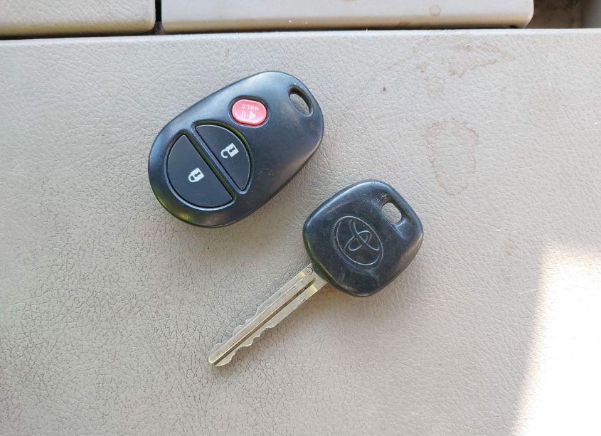 Photo 11 of 2012 Toyota Tundra GRADE 4.6L V8 (VIN 5TFUM5F15CX032781)