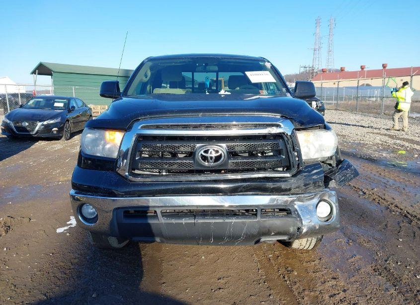 Photo 13 of 2012 Toyota Tundra GRADE 4.6L V8 (VIN 5TFUM5F15CX032781)
