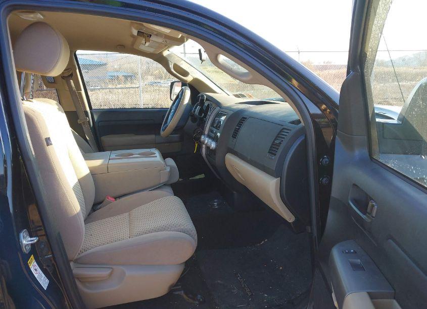 Photo 5 of 2012 Toyota Tundra GRADE 4.6L V8 (VIN 5TFUM5F15CX032781)