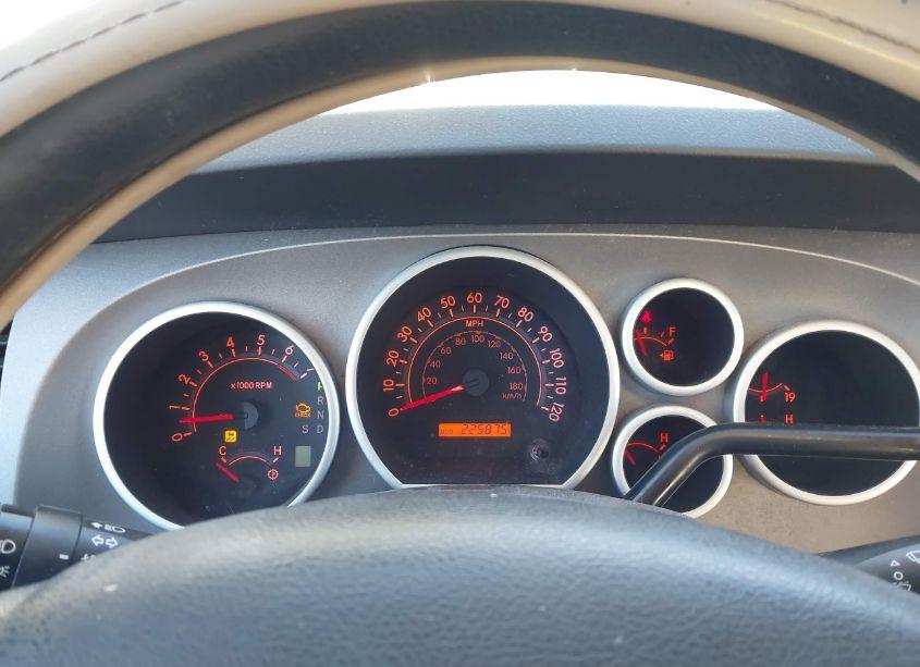 Photo 7 of 2012 Toyota Tundra GRADE 4.6L V8 (VIN 5TFUM5F15CX032781)