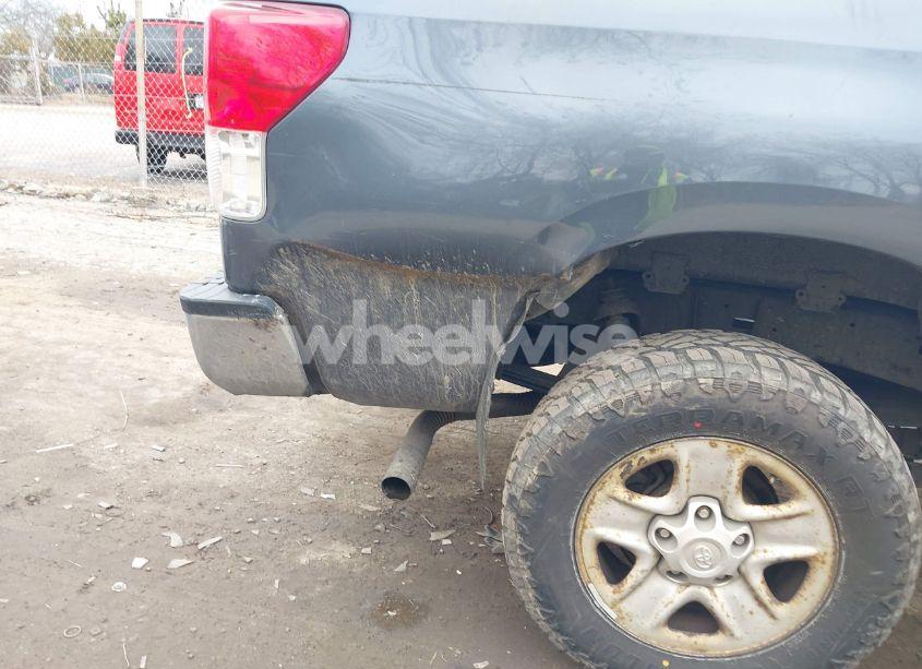 Photo 17 of 2010 Toyota Tundra GRADE 4.6L V8 (VIN 5TFUM5F16AX005232)