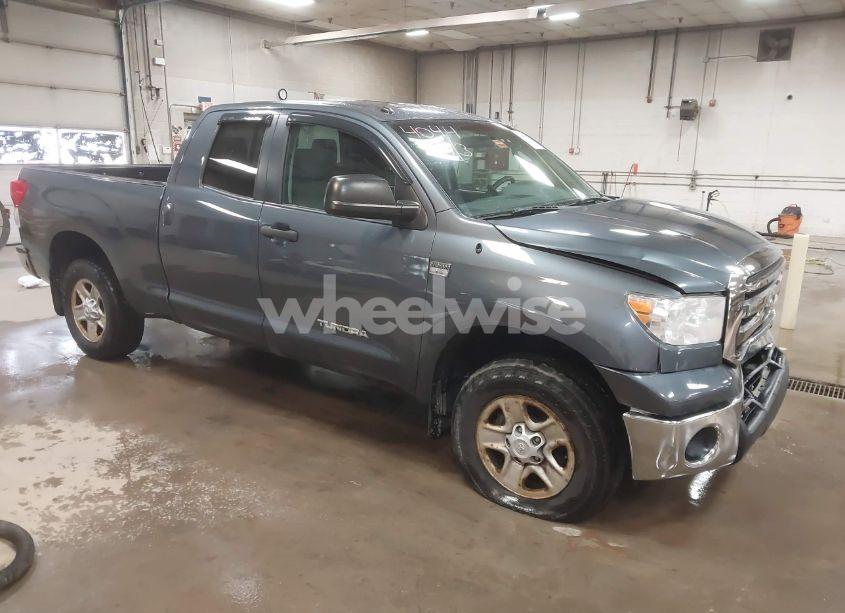 2010 Toyota Tundra GRADE 4.6L V8 (VIN 5TFUM5F16AX006879) main photo
