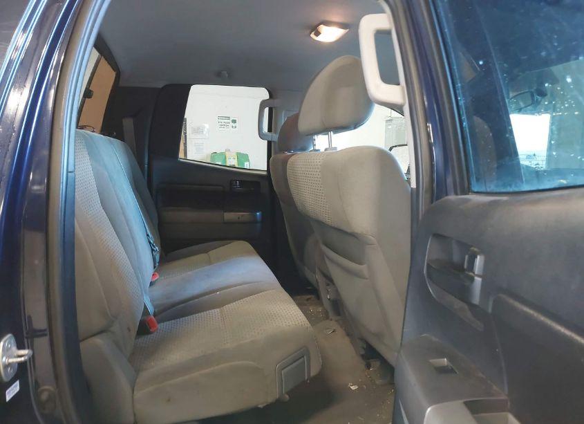 Photo 8 of 2010 Toyota Tundra GRADE 4.6L V8 (VIN 5TFUM5F16AX009779)