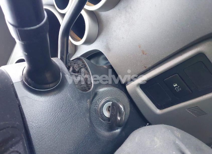 Photo 11 of 2011 Toyota Tundra GRADE 4.6L V8 (VIN 5TFUM5F16BX016149)