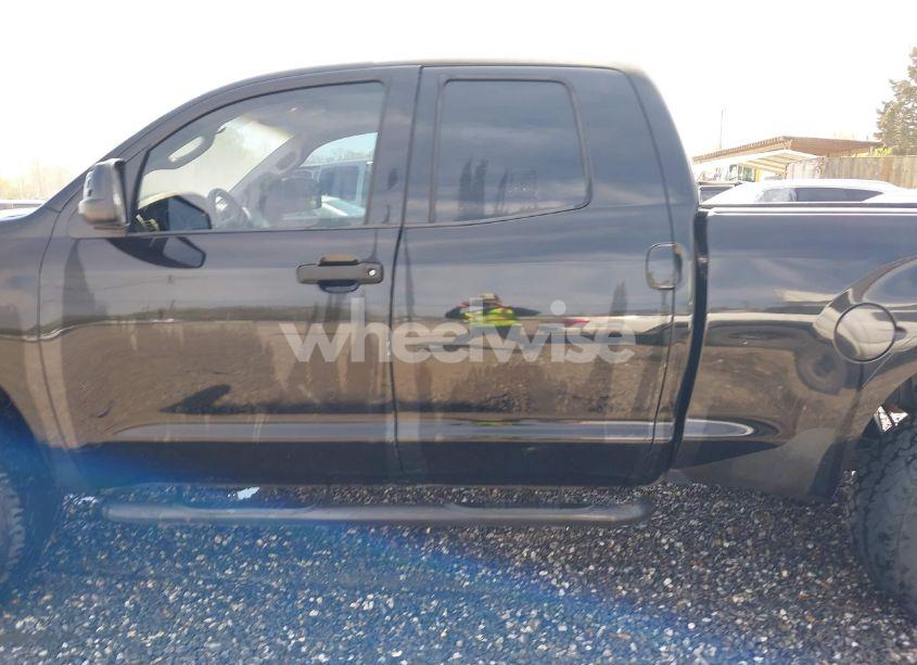 Photo 14 of 2011 Toyota Tundra GRADE 4.6L V8 (VIN 5TFUM5F16BX016149)