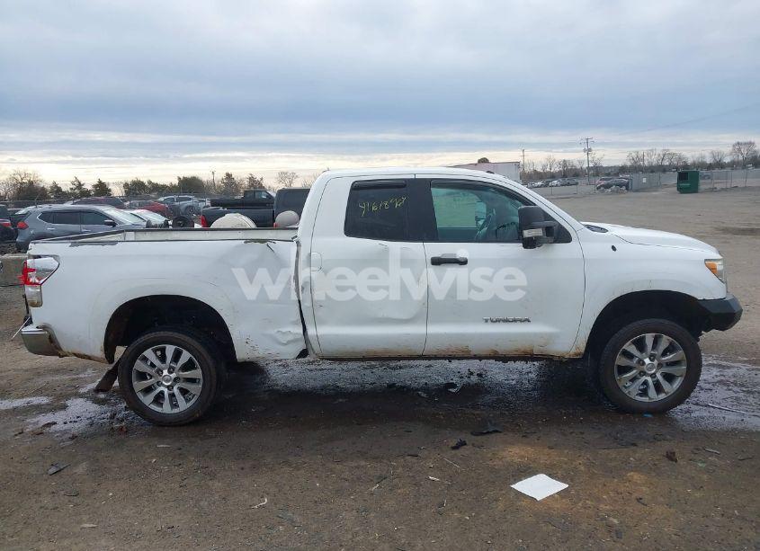 Photo 13 of 2012 Toyota Tundra GRADE 4.6L V8 (VIN 5TFUM5F16CX036743)