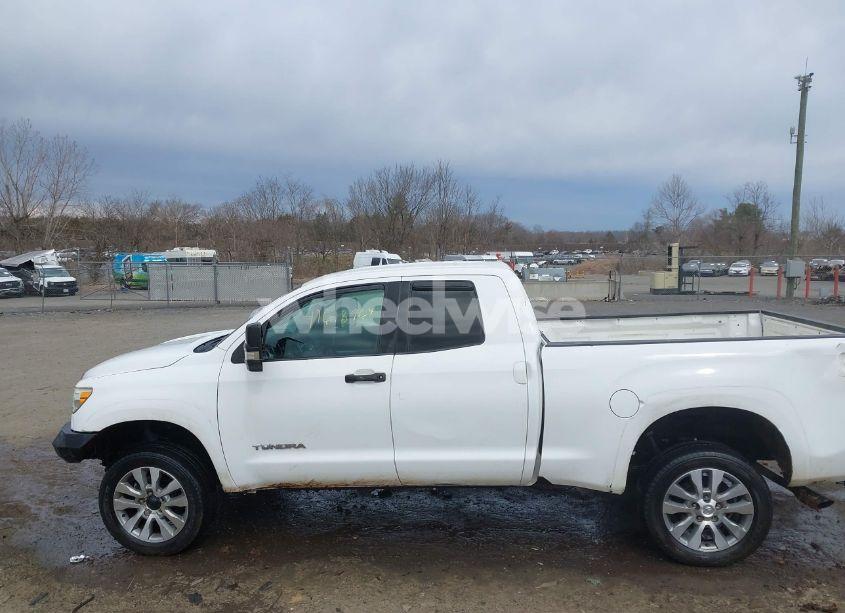 Photo 14 of 2012 Toyota Tundra GRADE 4.6L V8 (VIN 5TFUM5F16CX036743)