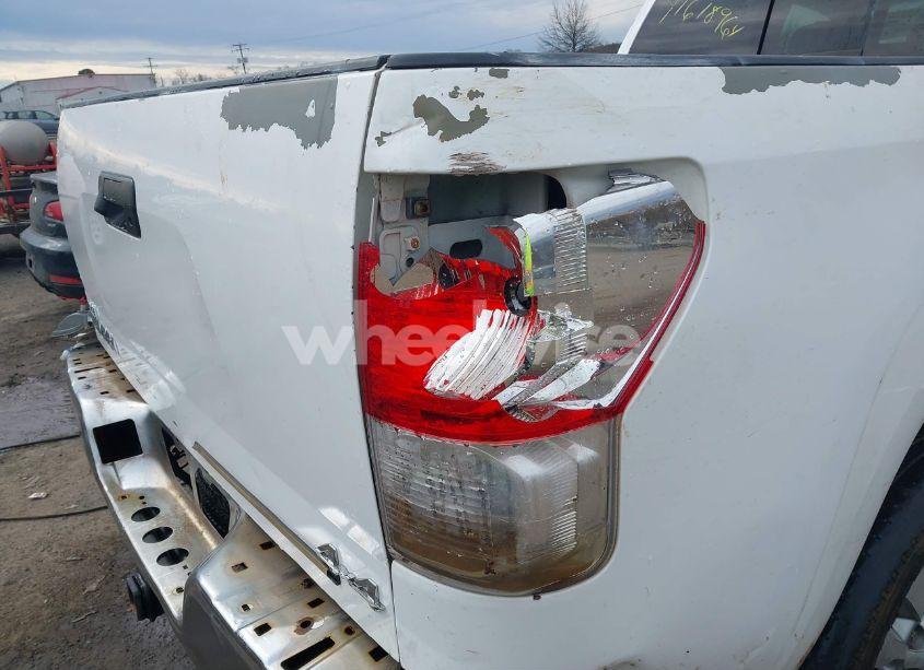 Photo 18 of 2012 Toyota Tundra GRADE 4.6L V8 (VIN 5TFUM5F16CX036743)