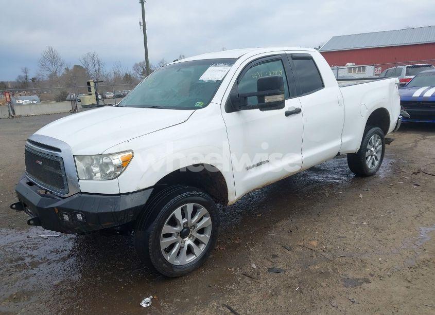 Photo 2 of 2012 Toyota Tundra GRADE 4.6L V8 (VIN 5TFUM5F16CX036743)