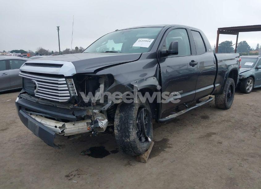 Photo 2 of 2014 Toyota Tundra SR5 4.6L V8 (VIN 5TFUM5F16EX052444)